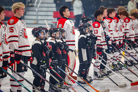 0034 Centennial Varsity Hockey