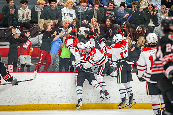 0768 Centennial Varsity Hockey