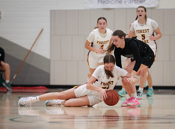 Mounds View vs Forest Lake Varsity Basketball 197