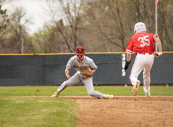 Forest Lake vs Duluth East Varsity Baseball 389
