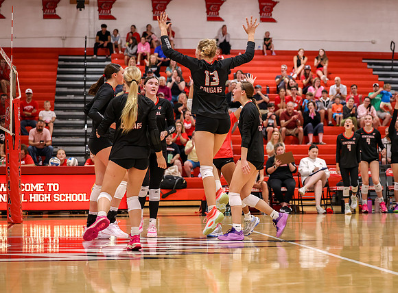Centennial vs Duluth East Varsity Volleyball 144