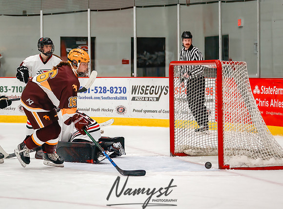 Centennial vs Forest Lake JV Hockey 44