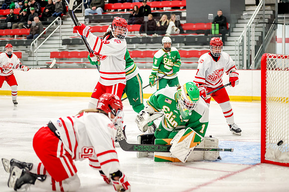 0241 Centennial vs Edina Varsity Hockey