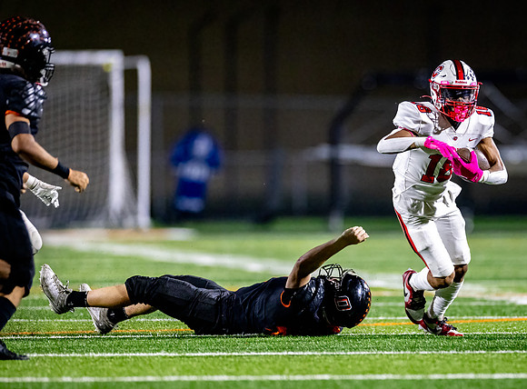 Centennial vs Osseo Varisty Football 133