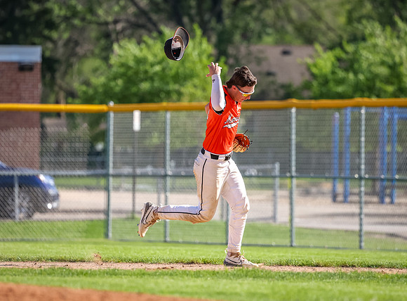 Centennial vs Moorhead Baseball 538