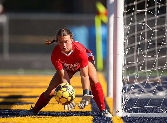 Mounds View vs Mahtomedi Girls Varisty Soccer 34