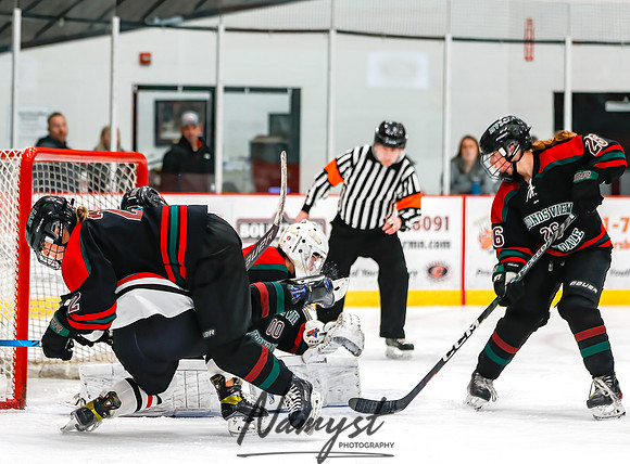 Centennial vs MVI Girls Varsity Hockey 27