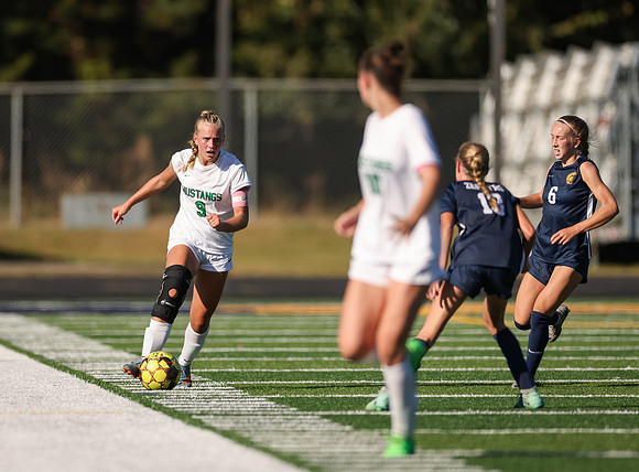 Mounds View vs Mahtomedi Girls Varisty Soccer 310