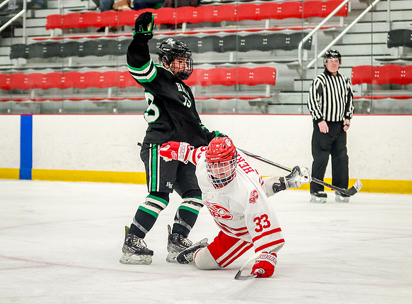 0236 Centennial vs Hill Murray JV
