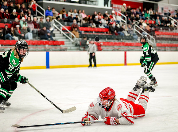 0545 Centennial vs Hill Murray JV