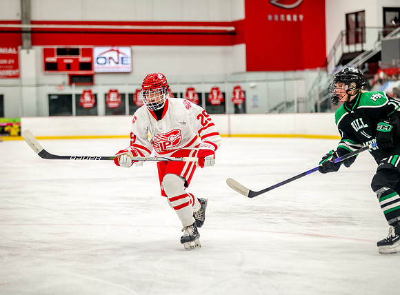 0105 Centennial vs Hill Murray JV
