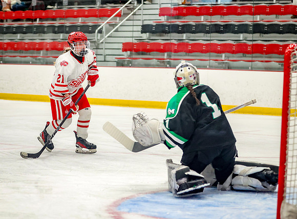 0124 Centennial vs Hill Murray JV