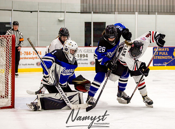 Centennial vs Rogers Varsity Hockey 193
