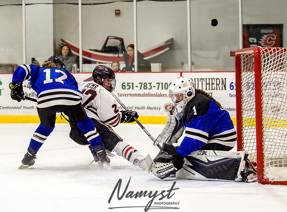 Centennial vs Rogers Varsity Hockey 257
