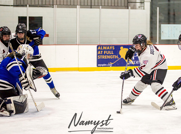 Centennial vs Rogers Varsity Hockey 75