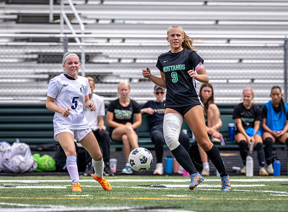 Mounds View vs Blaine Varsity Soccer 100