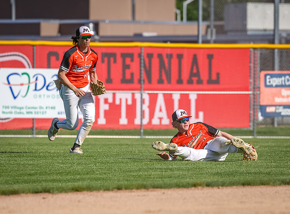 Centennial vs Moorhead Baseball 513