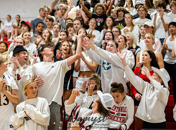 Centennial vs Roseville Volleyball 3