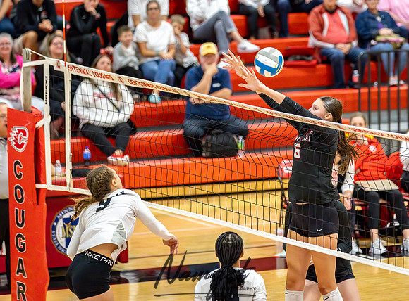 Centennial vs Roseville Volleyball 137