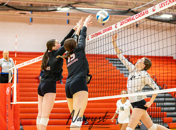 Centennial vs Roseville Volleyball 87