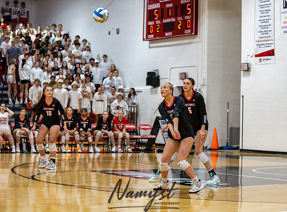Centennial vs Roseville Volleyball 18