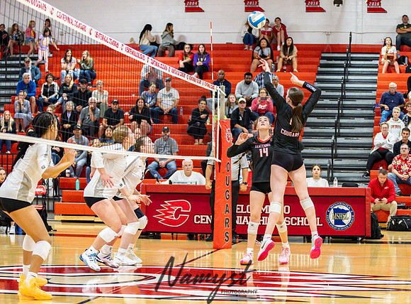 Centennial vs Roseville Volleyball 47