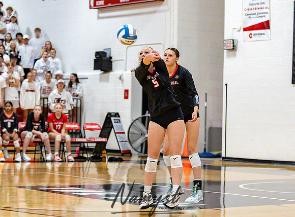 Centennial vs Roseville Volleyball 19