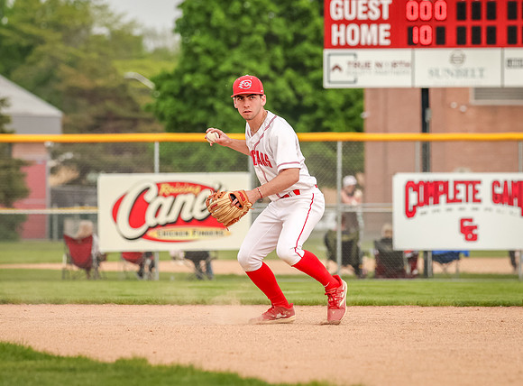 Centennial vs East Ridge JV Baseball 217