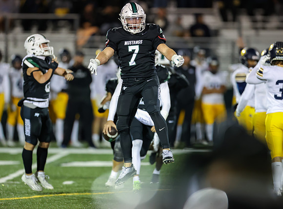 Mounds View vs Prior Lake Varsity Football 233