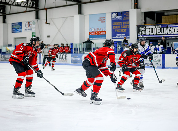 Centennial vs Cambridge Isanti Hockey 246
