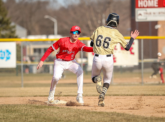 0100 Centennial vs Andover B