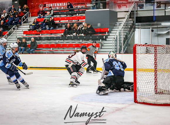 Centennial vs Blaine Varsity Hockey_1571