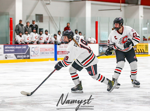 Centennial vs Blaine Varsity Hockey_806