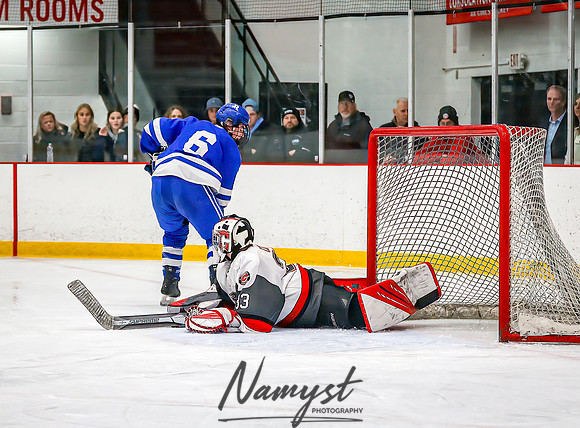 Centennial vs Rogers Varsity Hockey_907
