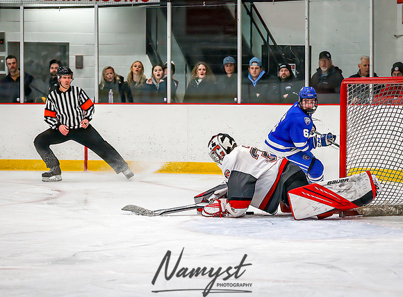 Centennial vs Rogers Varsity Hockey_909