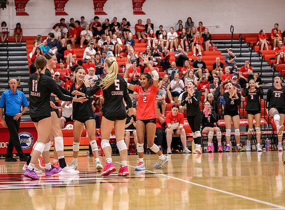 Centennial vs Mounds View Girls Varsity Volleyball 142