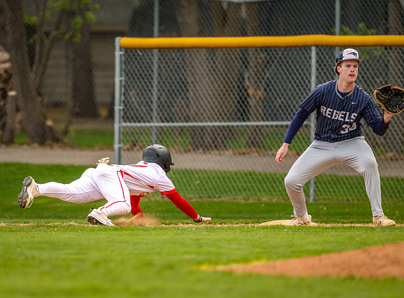 1801 Centennial vs Champlain