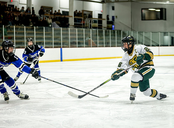 Chisago vs Rogers Varsity Hockey 361