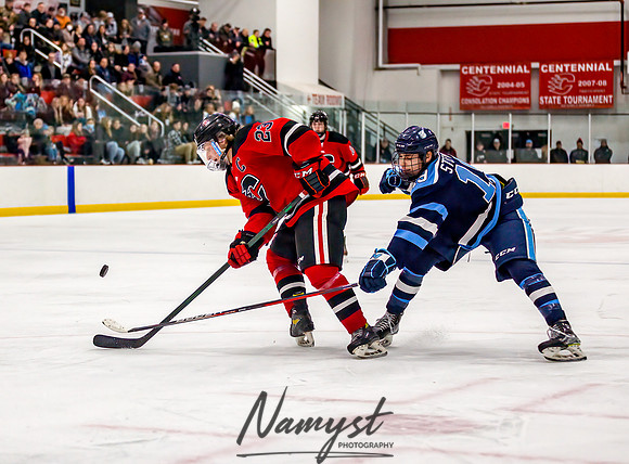 Centennial vs Blaine Varsity Hockey 410