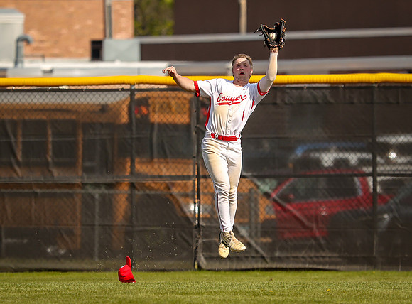 0436 Centennial vs Blaine