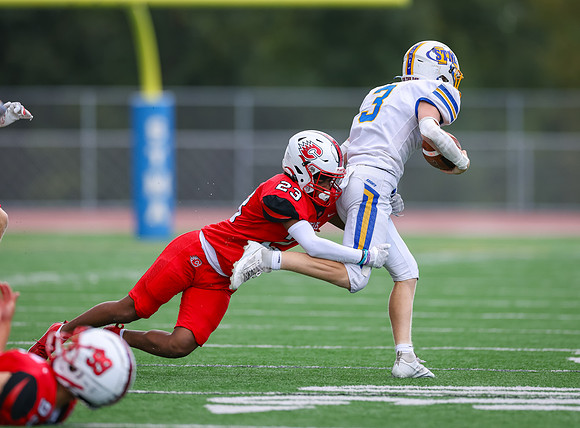 Centennial vs STMA JV Football 238