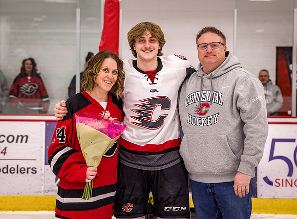 Centennial vs Elk River Varsity Hockey 199