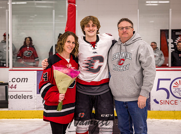 Centennial vs Elk River Varsity Hockey 200