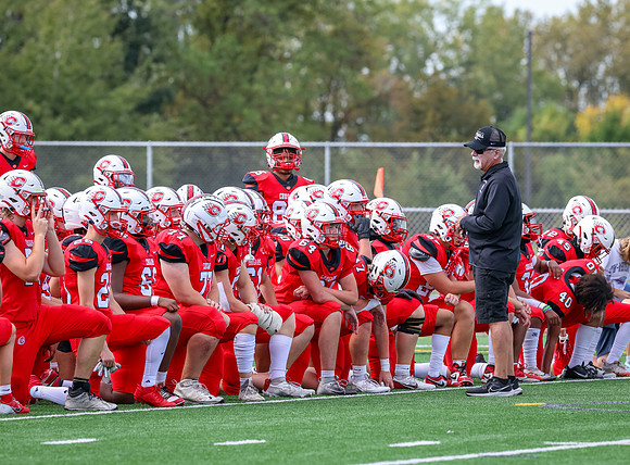 Centennial vs STMA JV Football 342