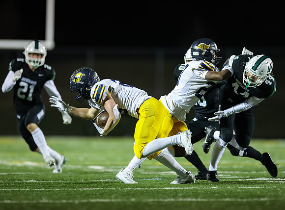 Mounds View vs Prior Lake Varsity Football 64