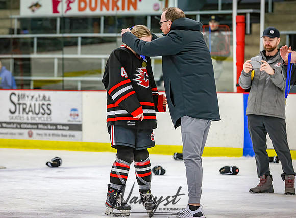 Centennial vs Maple Grove Varsity Hockey_1124