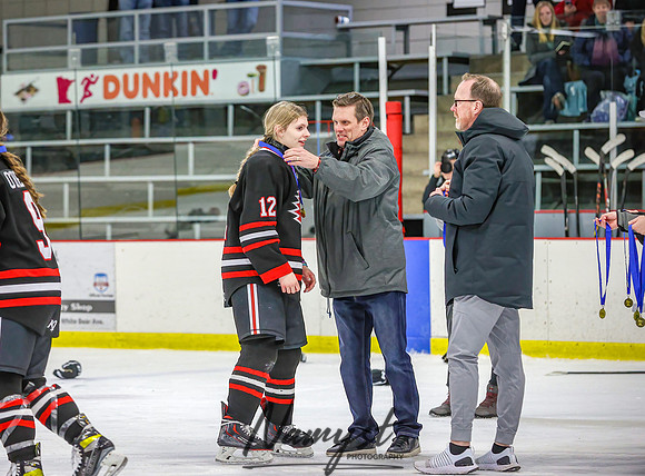 Centennial vs Maple Grove Varsity Hockey_1143