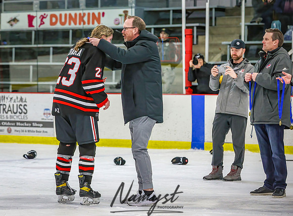 Centennial vs Maple Grove Varsity Hockey_1180
