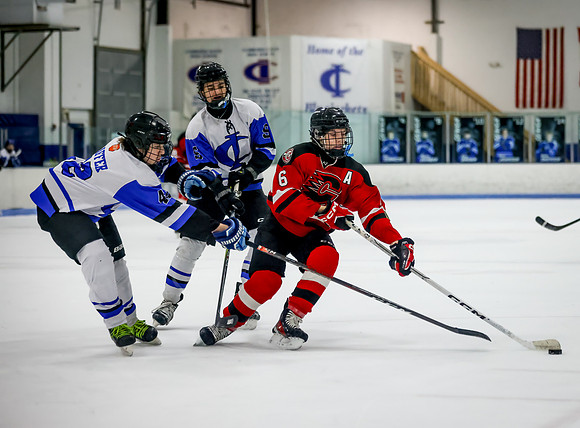 Centennial vs Cambridge Isanti Hockey 204