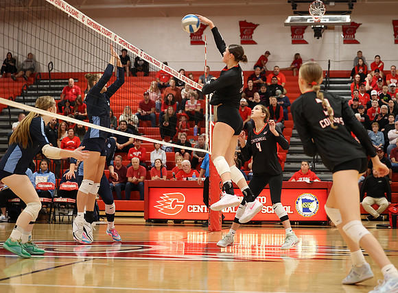 Centennial vs Blaine Girls Varsity Volleyball 67